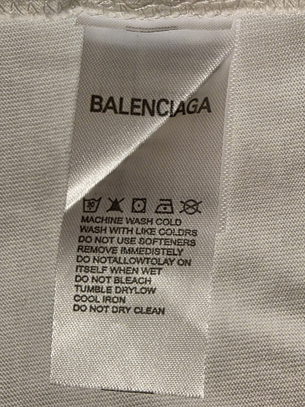 Balenciaga White Graphic Logo Short-Sleeve T-Shirt - Picture 8 of 9